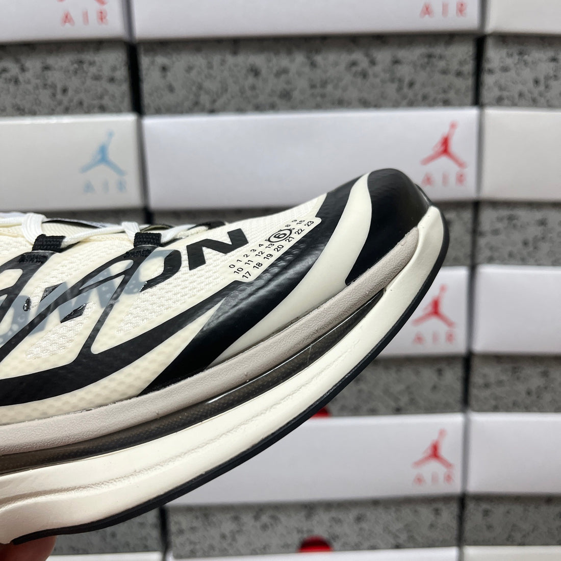 Salomon XT6 MM6 - White