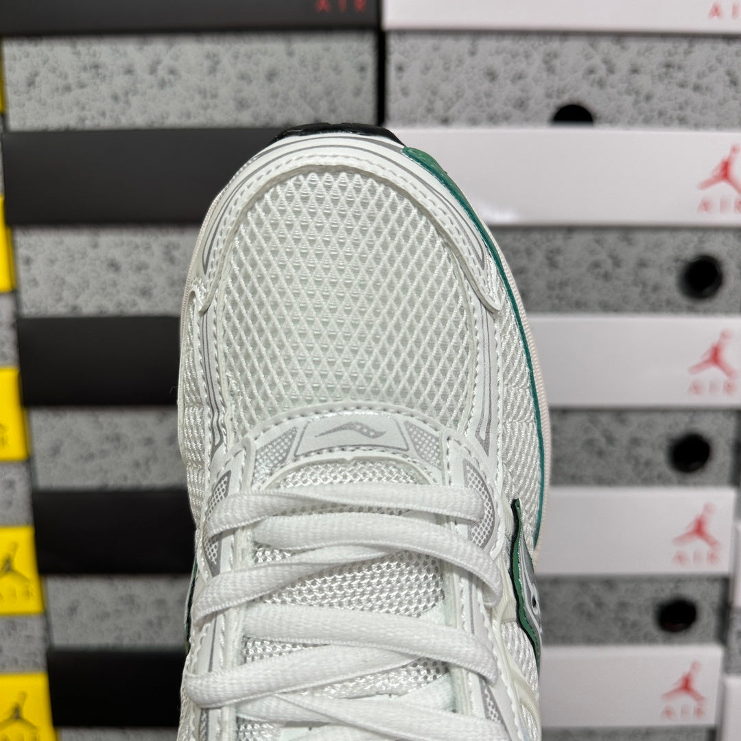 Saucony Omni 9 - TMY Green