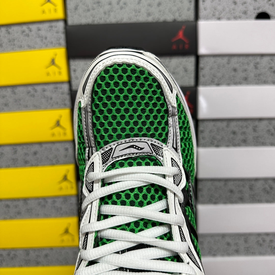 Saucony Omni 9 - OG Silver Green